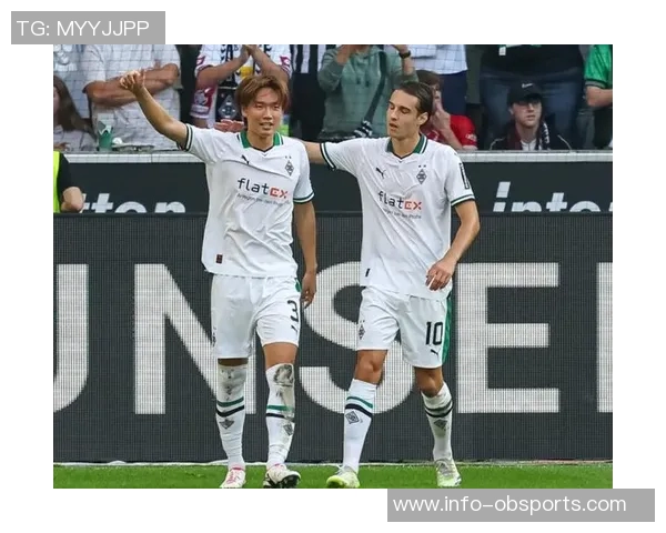 门兴有意引进板仓滉回归但需支付高额转会费 门兴有意引进板仓滉回归但需支付高额转会费